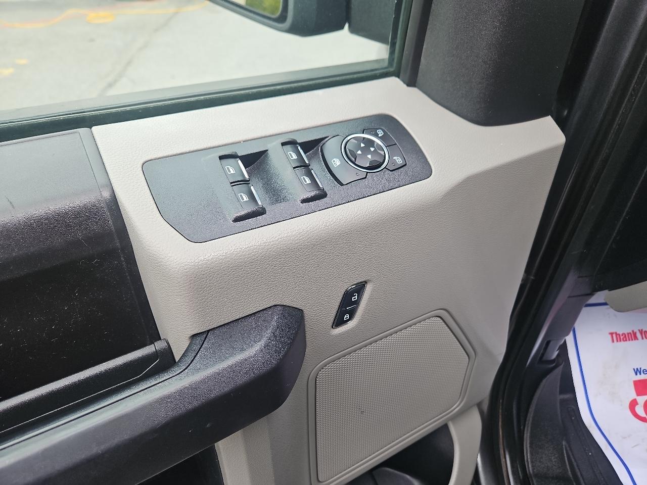 Ford F-150 XLT 4WD SuperCrew 5.5' Box 2017