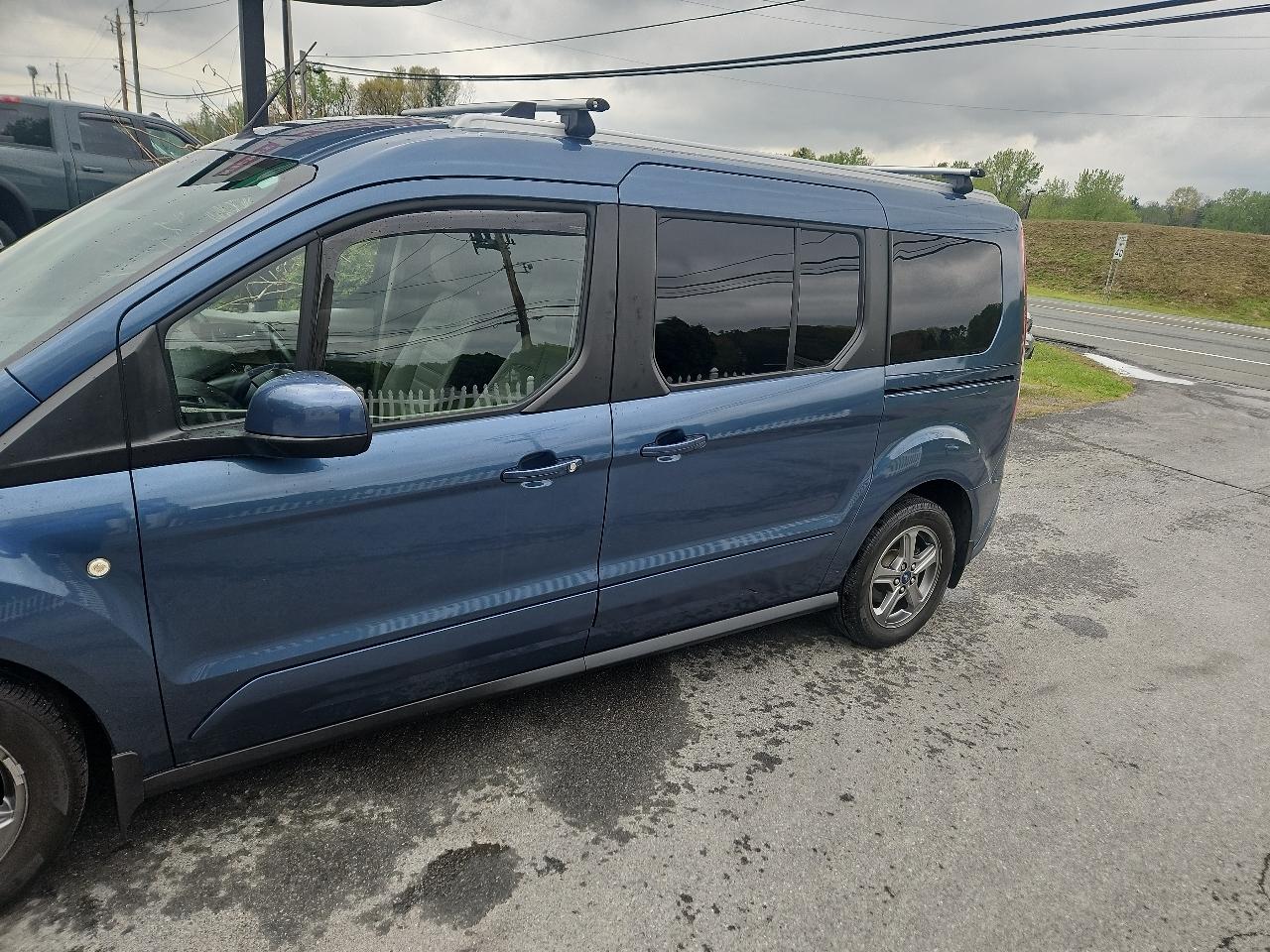 Ford Transit Connect Wagon Titanium LWB w/Rear Liftgate 2019