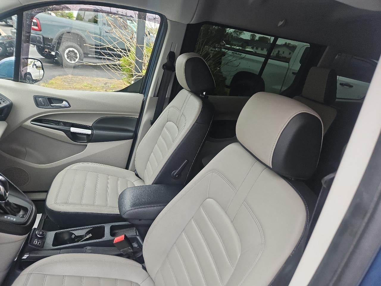 Ford Transit Connect Wagon Titanium LWB w/Rear Liftgate 2019