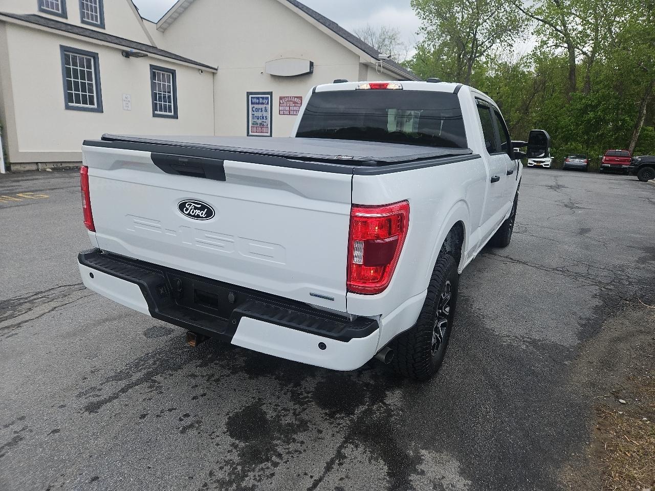 Ford F-150 XL 4WD SuperCrew 6.5' Box 2023