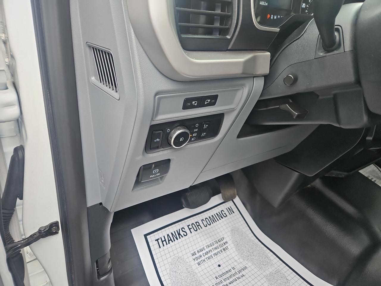 Ford F-150 XL 4WD SuperCrew 6.5' Box 2023