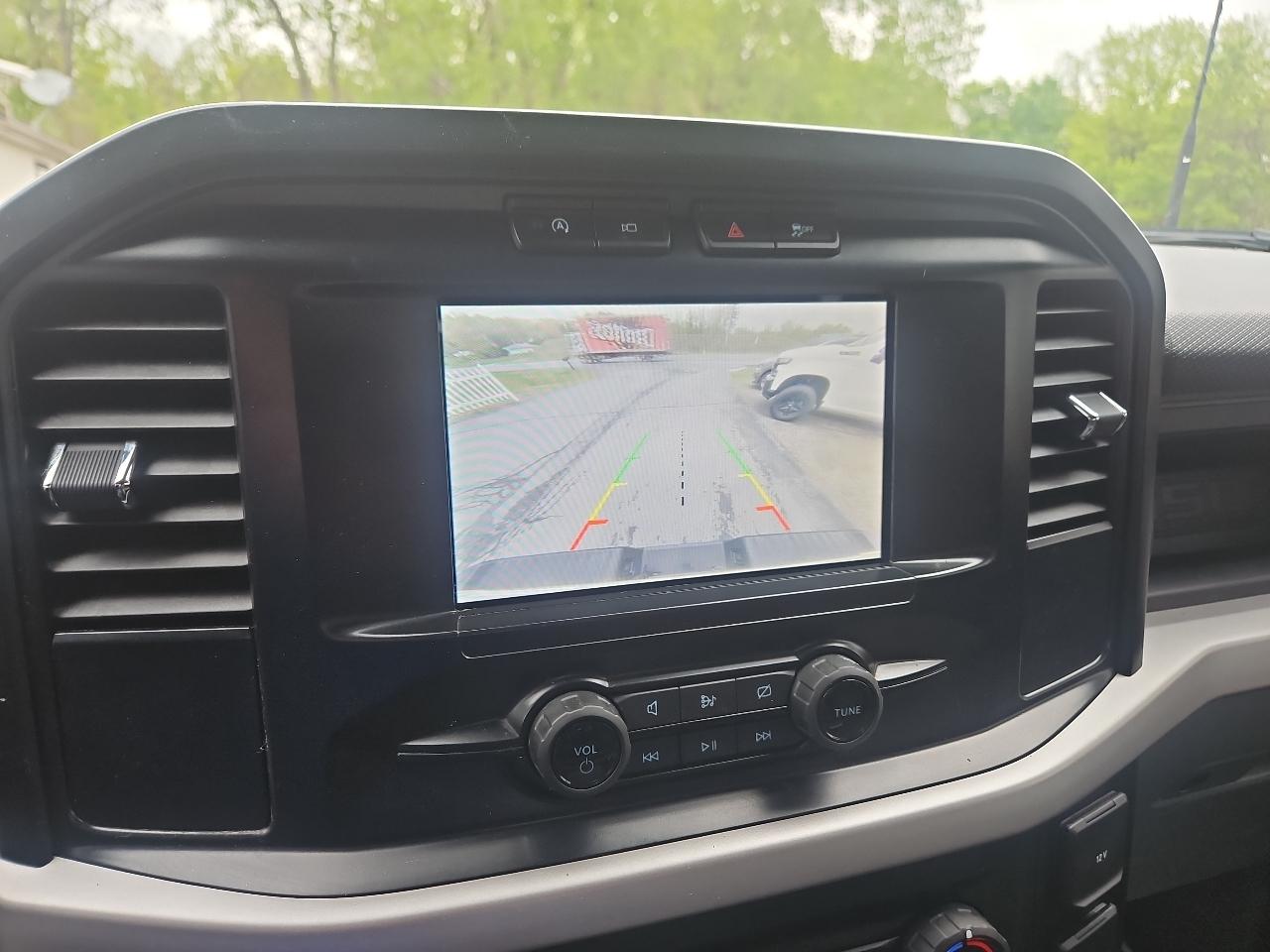Ford F-150 XL 4WD SuperCrew 6.5' Box 2023