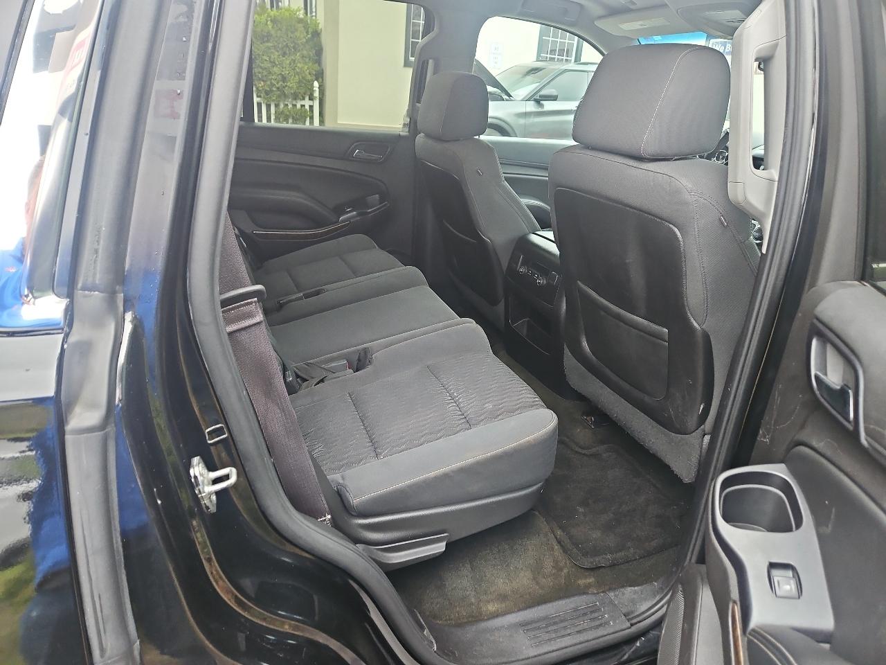 Chevrolet Tahoe 4WD 4dr LS 2015