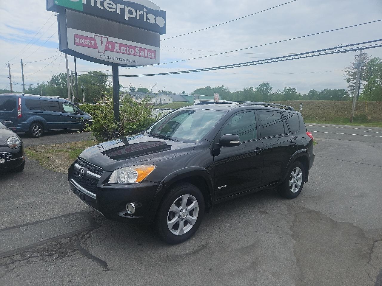 Toyota RAV4 4WD 4dr 4-cyl 4-Spd AT Ltd (Natl) 2011
