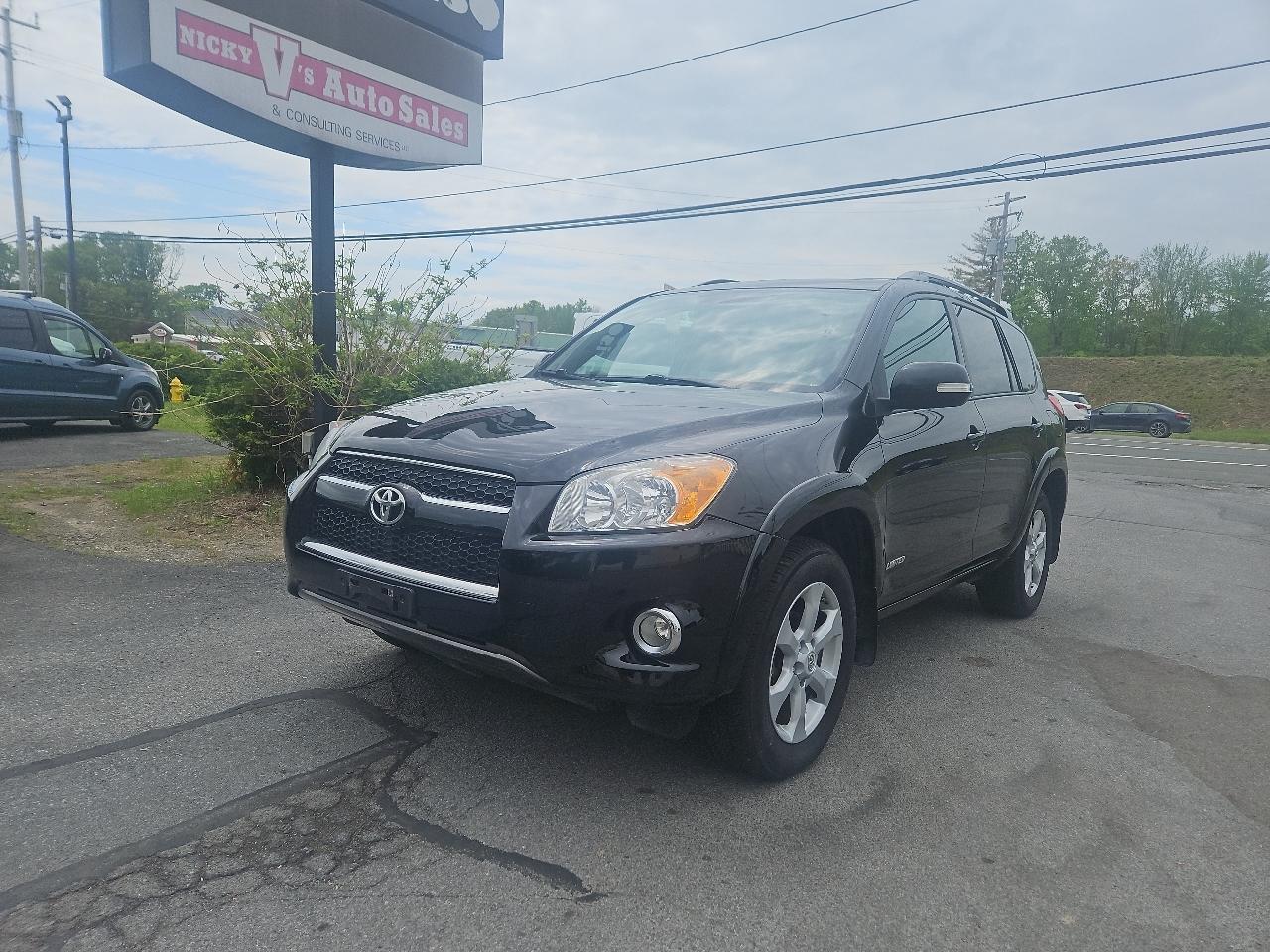 Toyota RAV4 4WD 4dr 4-cyl 4-Spd AT Ltd (Natl) 2011