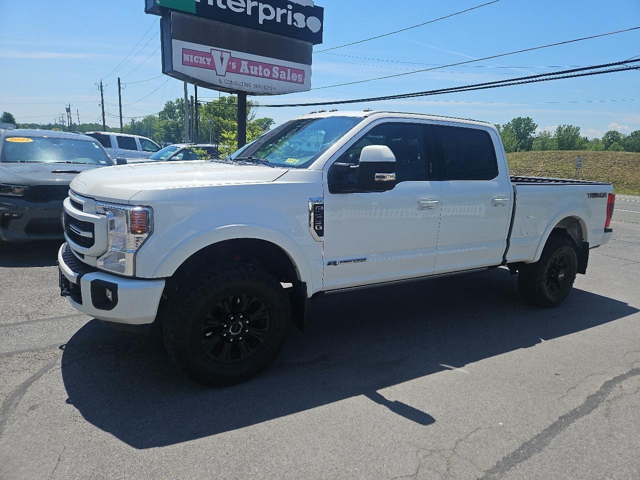 Ford Super Duty F-250 SRW Lariat 4WD Crew Cab 6.75' Box 2022