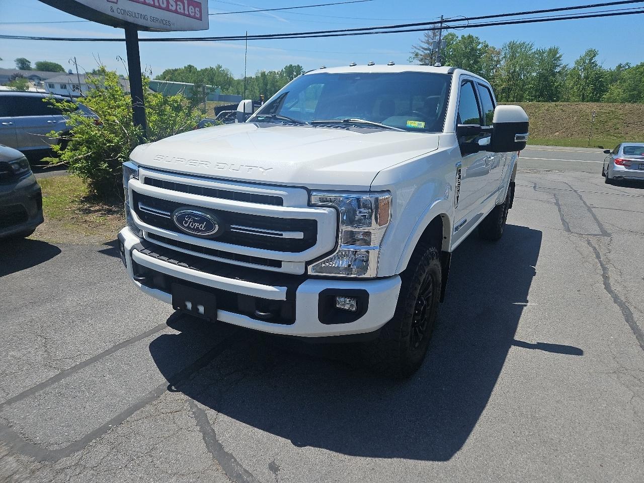 Ford Super Duty F-250 SRW Lariat 4WD Crew Cab 6.75' Box 2022