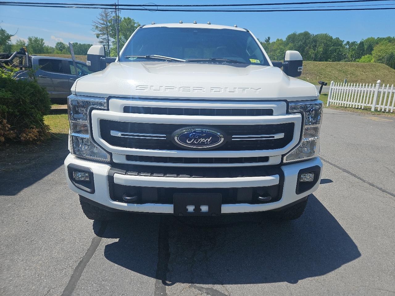 Ford Super Duty F-250 SRW Lariat 4WD Crew Cab 6.75' Box 2022