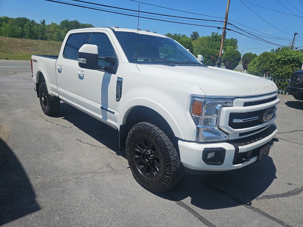 Ford Super Duty F-250 SRW Lariat 4WD Crew Cab 6.75' Box 2022