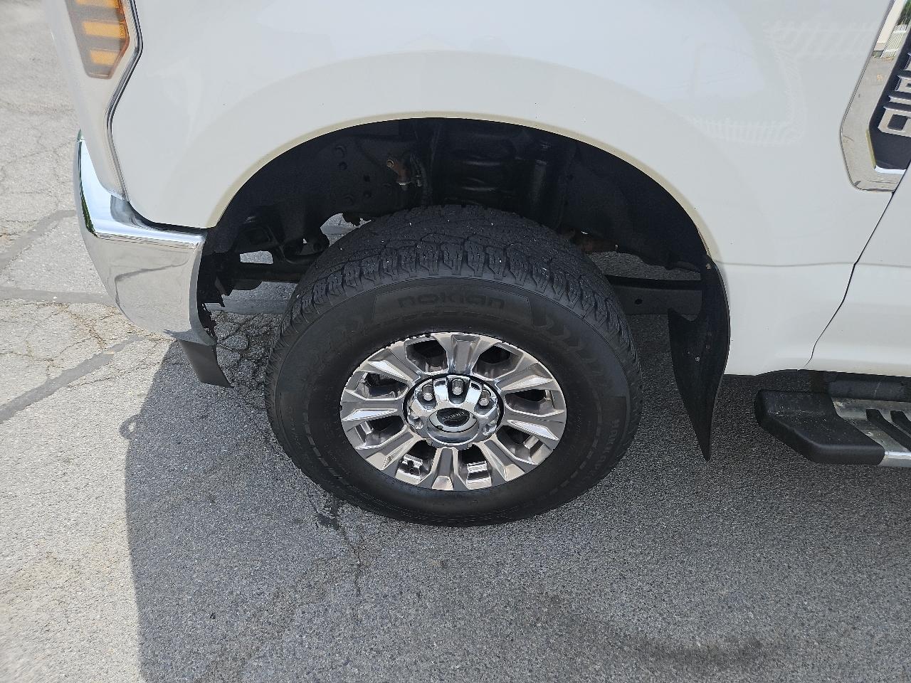 Ford Super Duty F-250 SRW Lariat 4WD Crew Cab 6.75' Box 2019