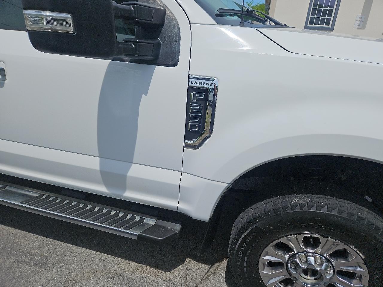 Ford Super Duty F-250 SRW Lariat 4WD Crew Cab 6.75' Box 2019