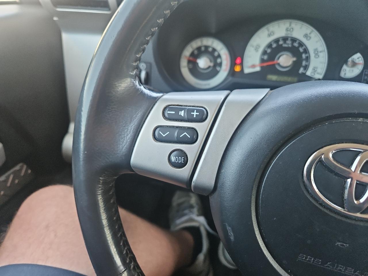 Toyota FJ Cruiser 4WD 4dr Man (Natl) 2008