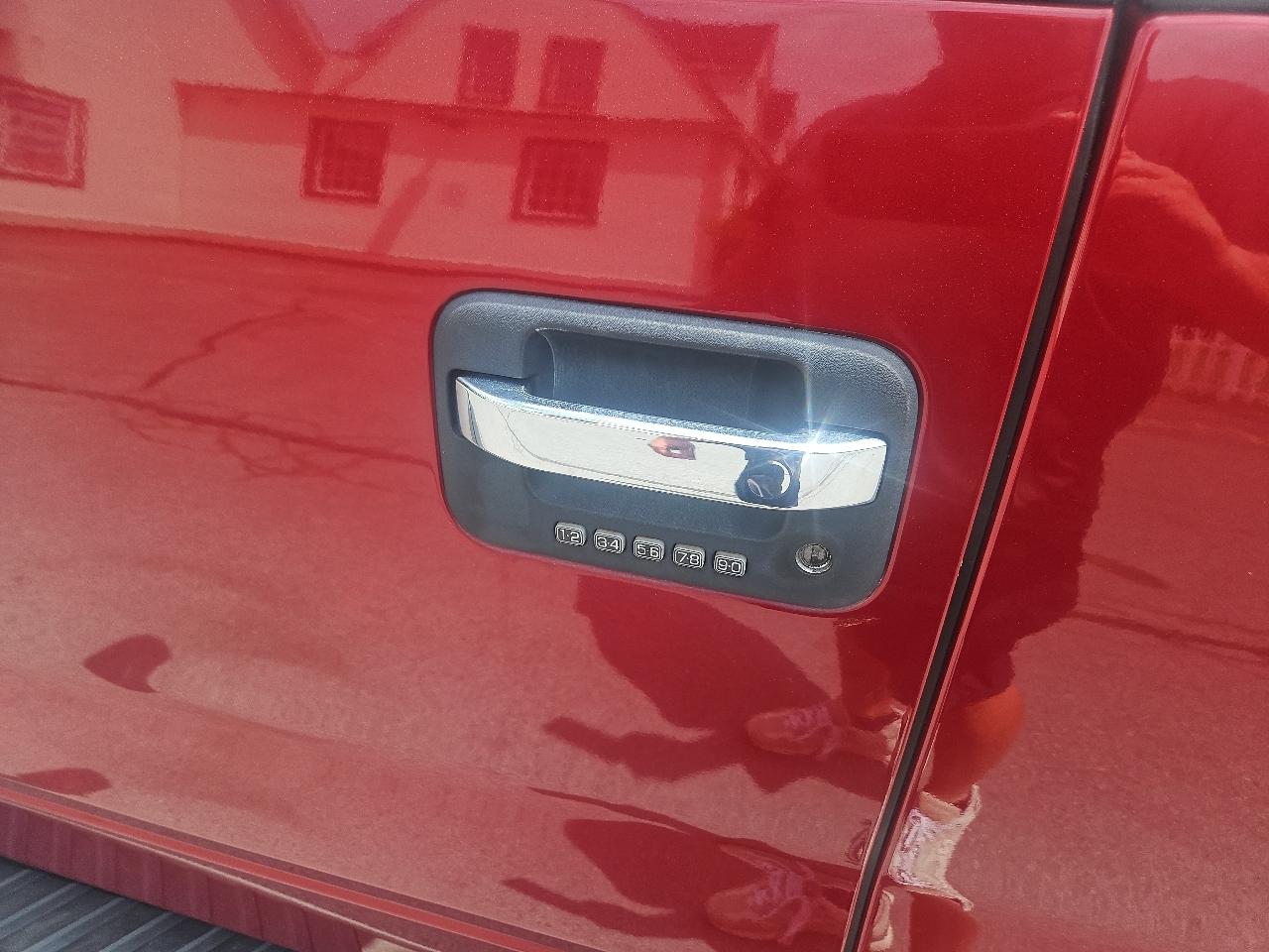 Ford F-150 4WD SuperCab 145" XLT 2013