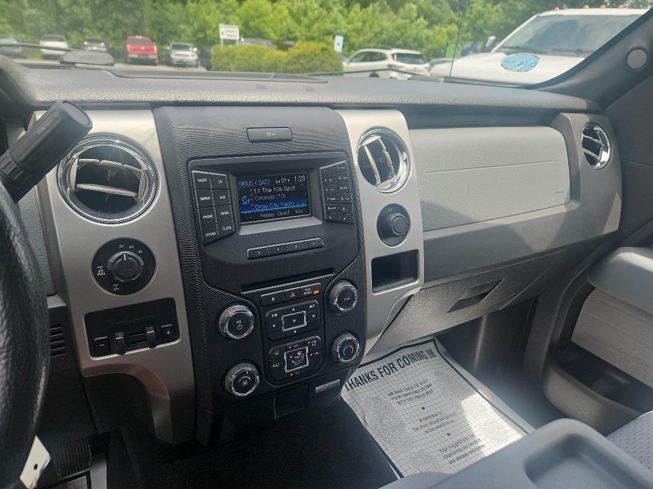 Ford F-150 4WD SuperCab 145" XLT 2013