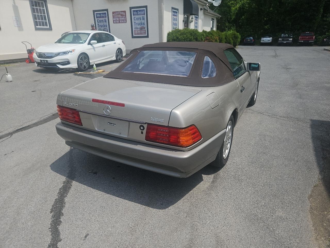 Mercedes-Benz SL Class 2dr Roadster 5.0L 1995