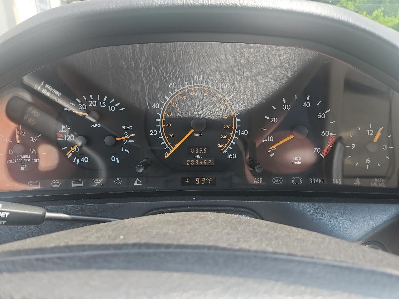 Mercedes-Benz SL Class 2dr Roadster 5.0L 1995