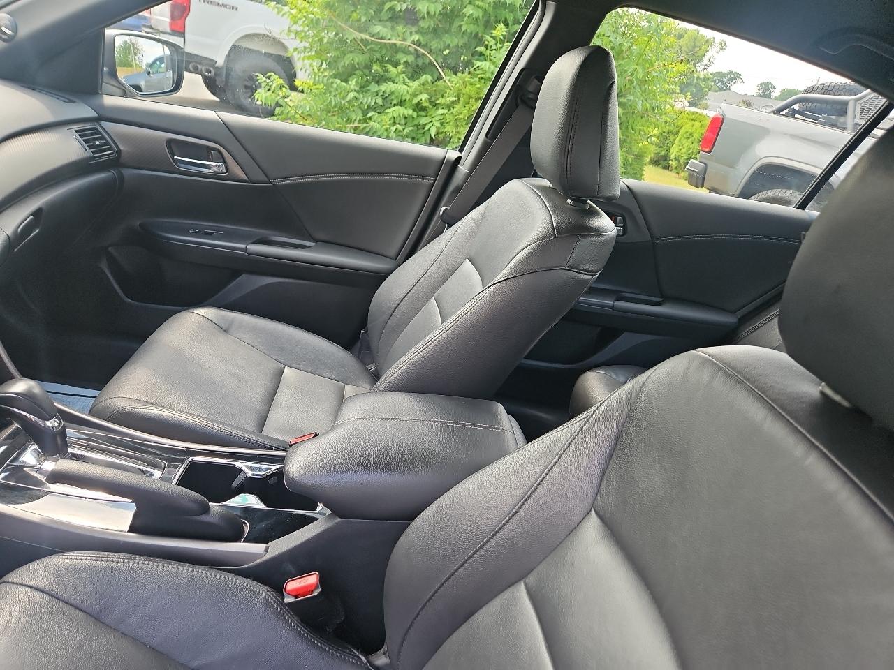 Honda Accord Sedan 4dr I4 CVT Sport 2016