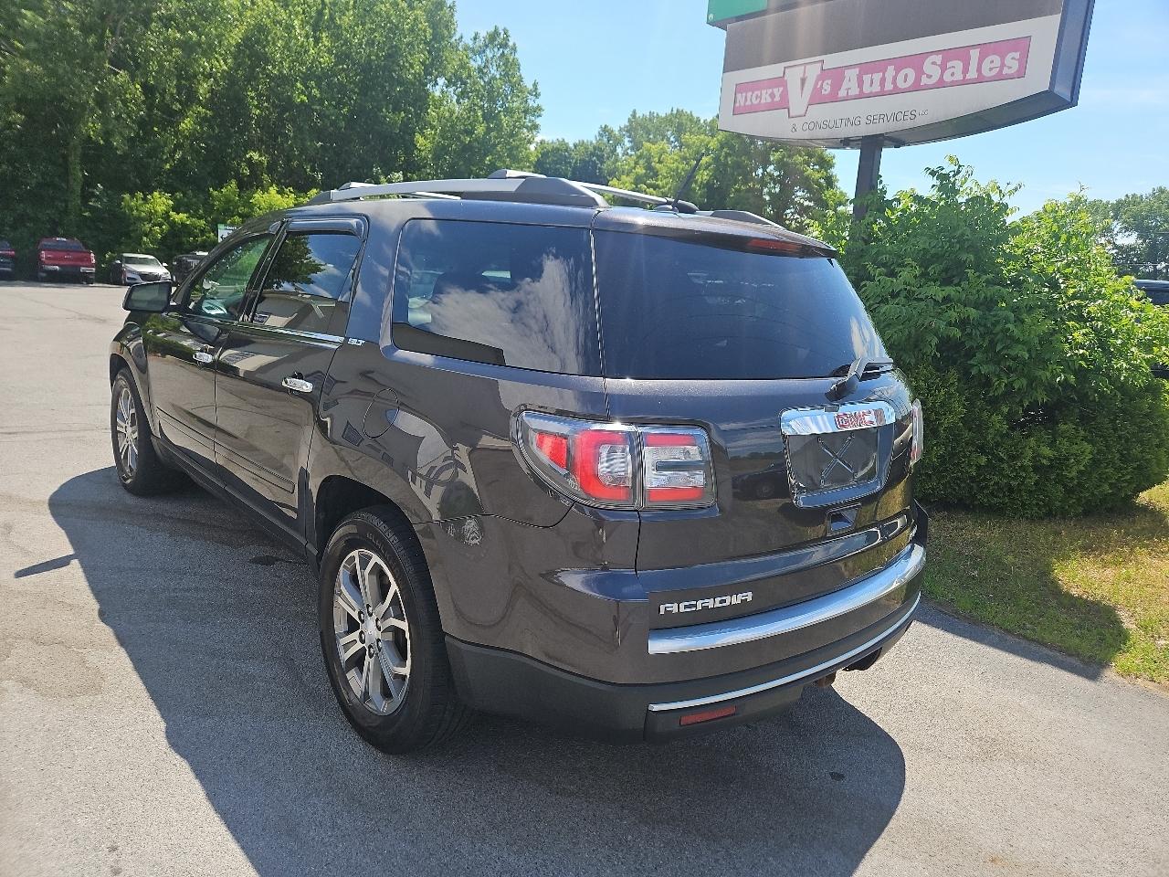 GMC Acadia AWD 4dr SLT w/SLT-2 2015