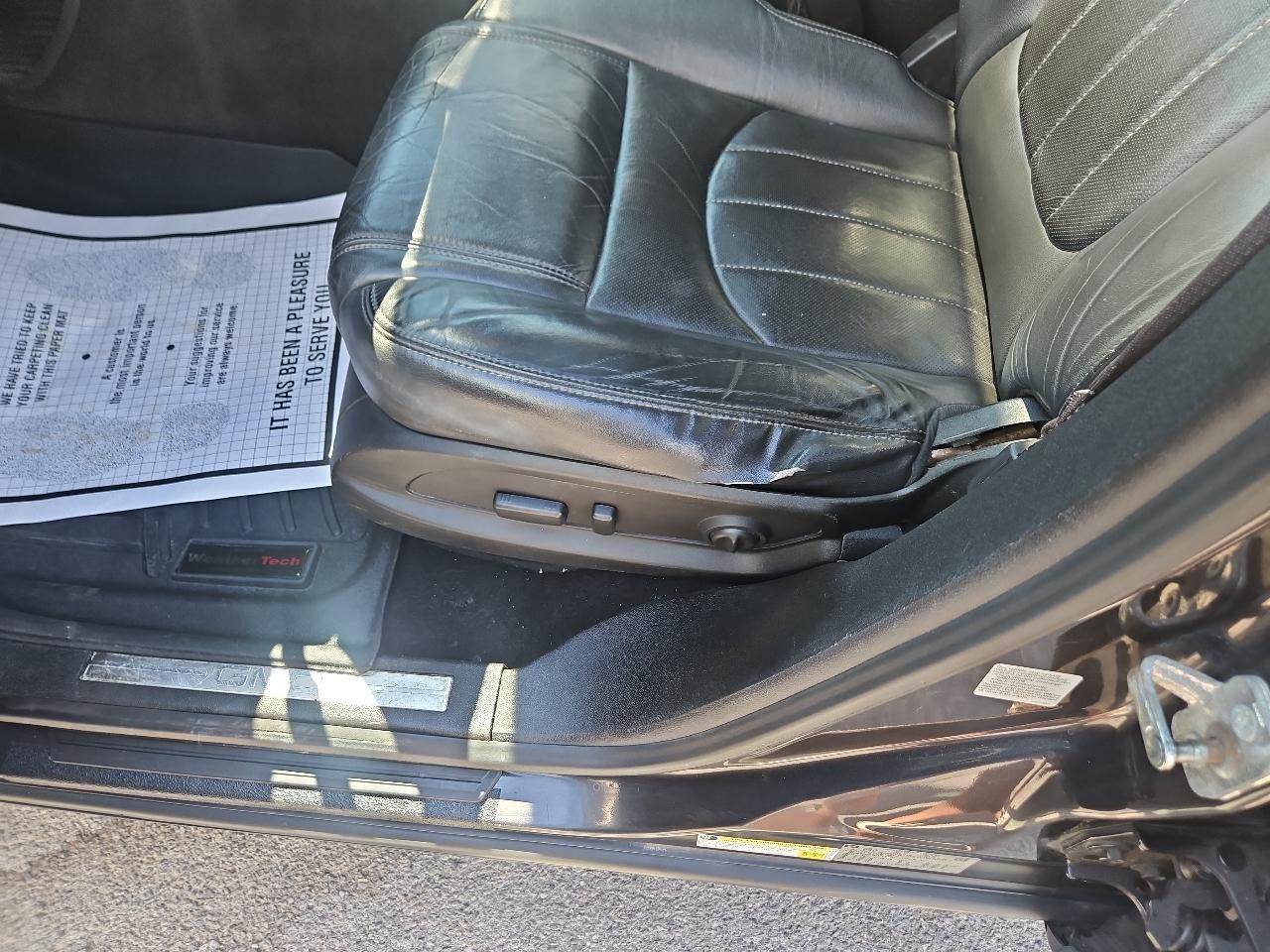 GMC Acadia AWD 4dr SLT w/SLT-2 2015