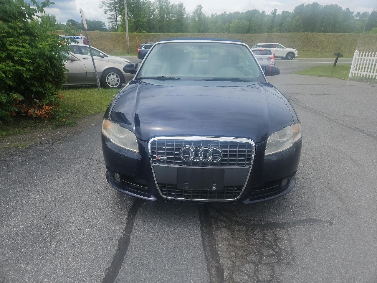 Audi A4 2dr Cabriolet Auto 2.0T quattro *Ltd Avail* 2009