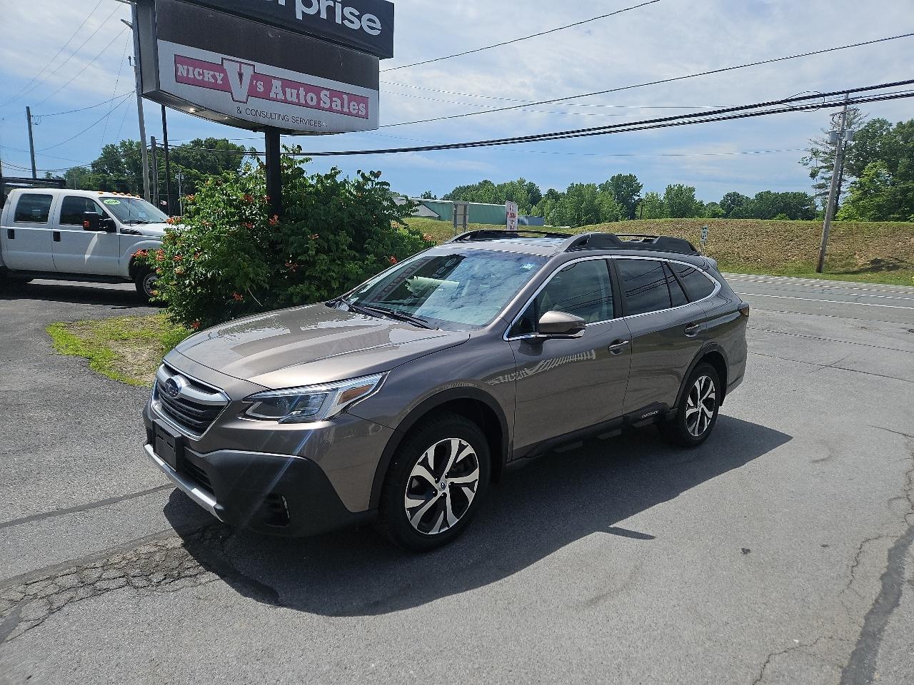 Subaru Outback Limited XT CVT 2021