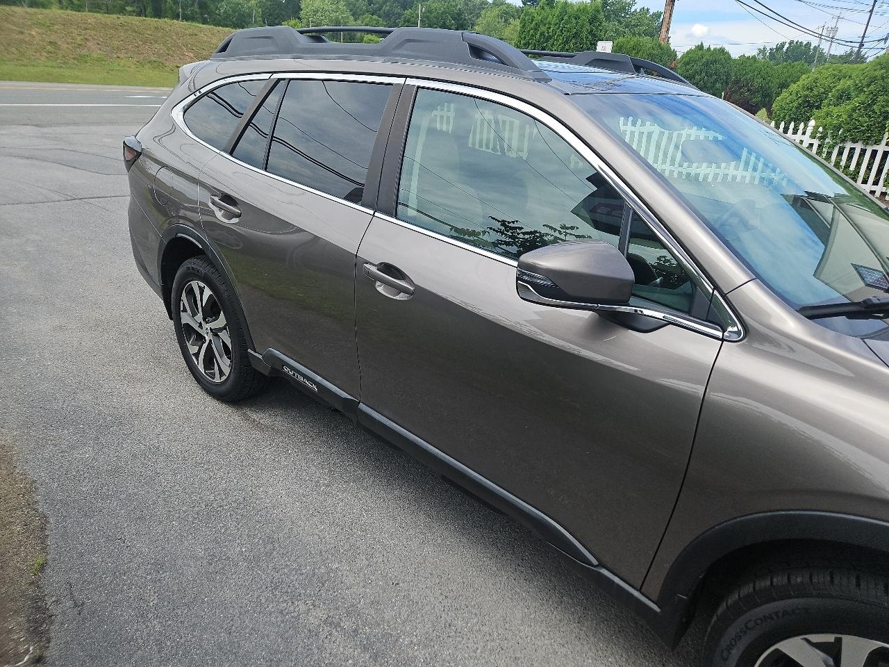 Subaru Outback Limited XT CVT 2021