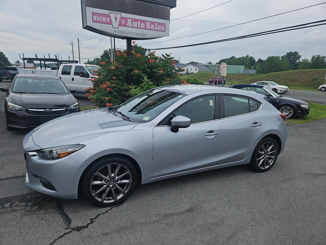 Mazda Mazda3 5-Door Touring Auto 2018