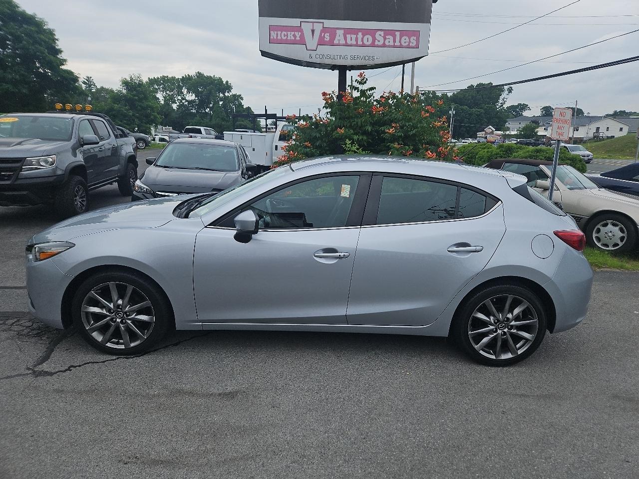 Mazda Mazda3 5-Door Touring Auto 2018