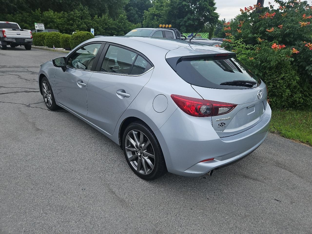 Mazda Mazda3 5-Door Touring Auto 2018