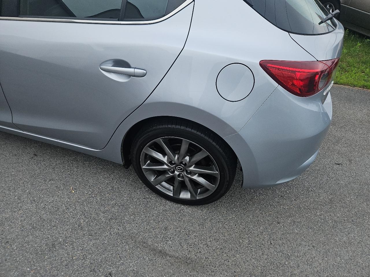 Mazda Mazda3 5-Door Touring Auto 2018