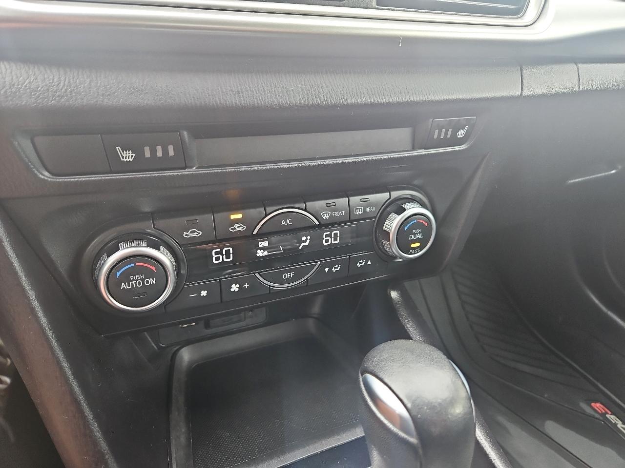 Mazda Mazda3 5-Door Touring Auto 2018