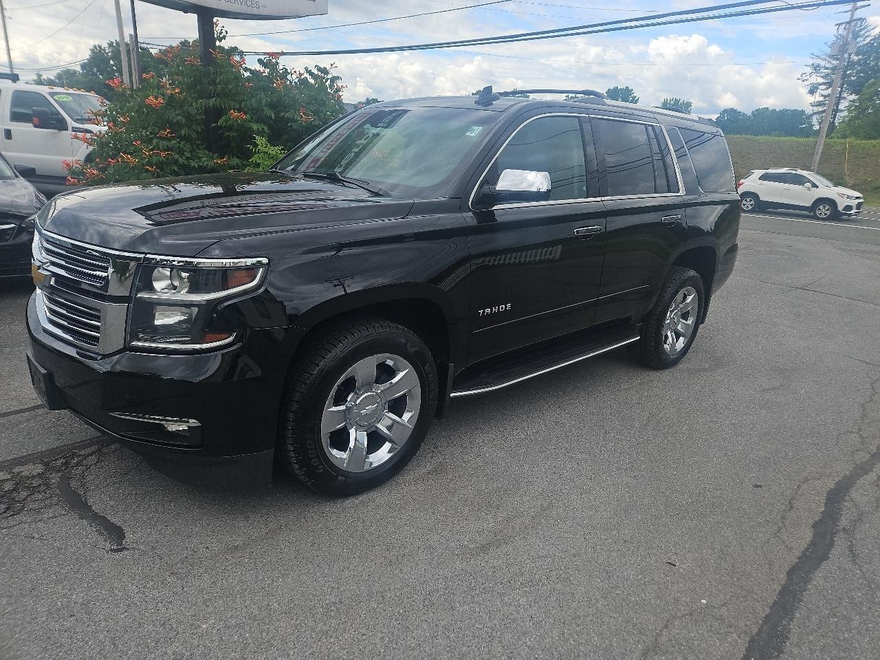 Chevrolet Tahoe 4WD 4dr Premier 2019