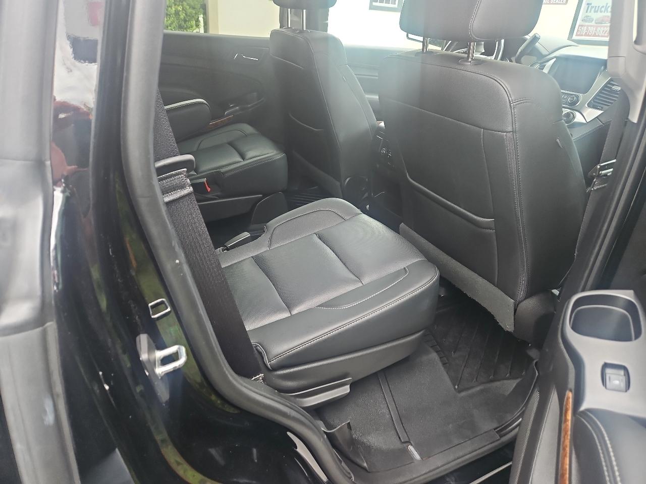 Chevrolet Tahoe 4WD 4dr Premier 2019