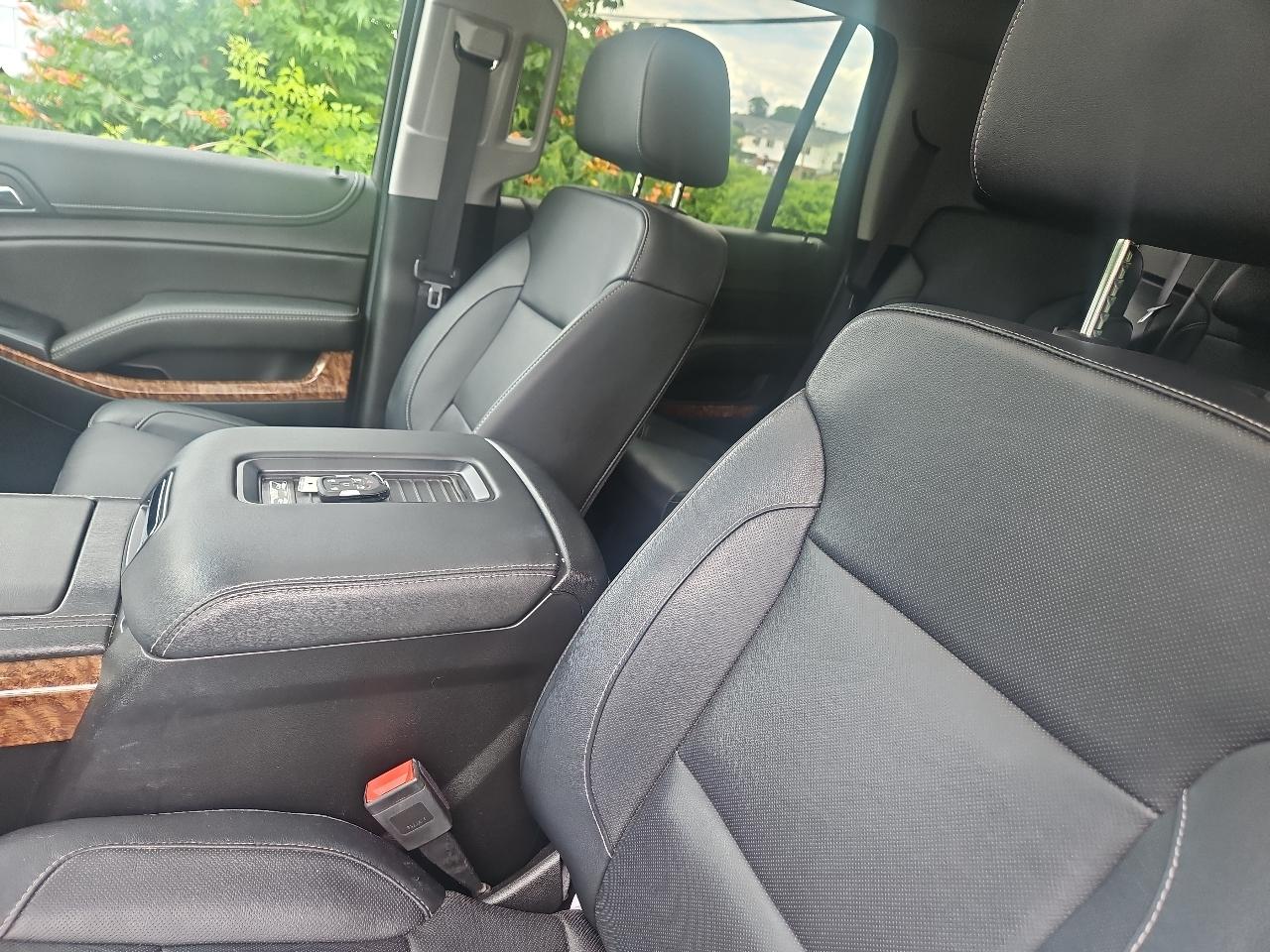 Chevrolet Tahoe 4WD 4dr Premier 2019