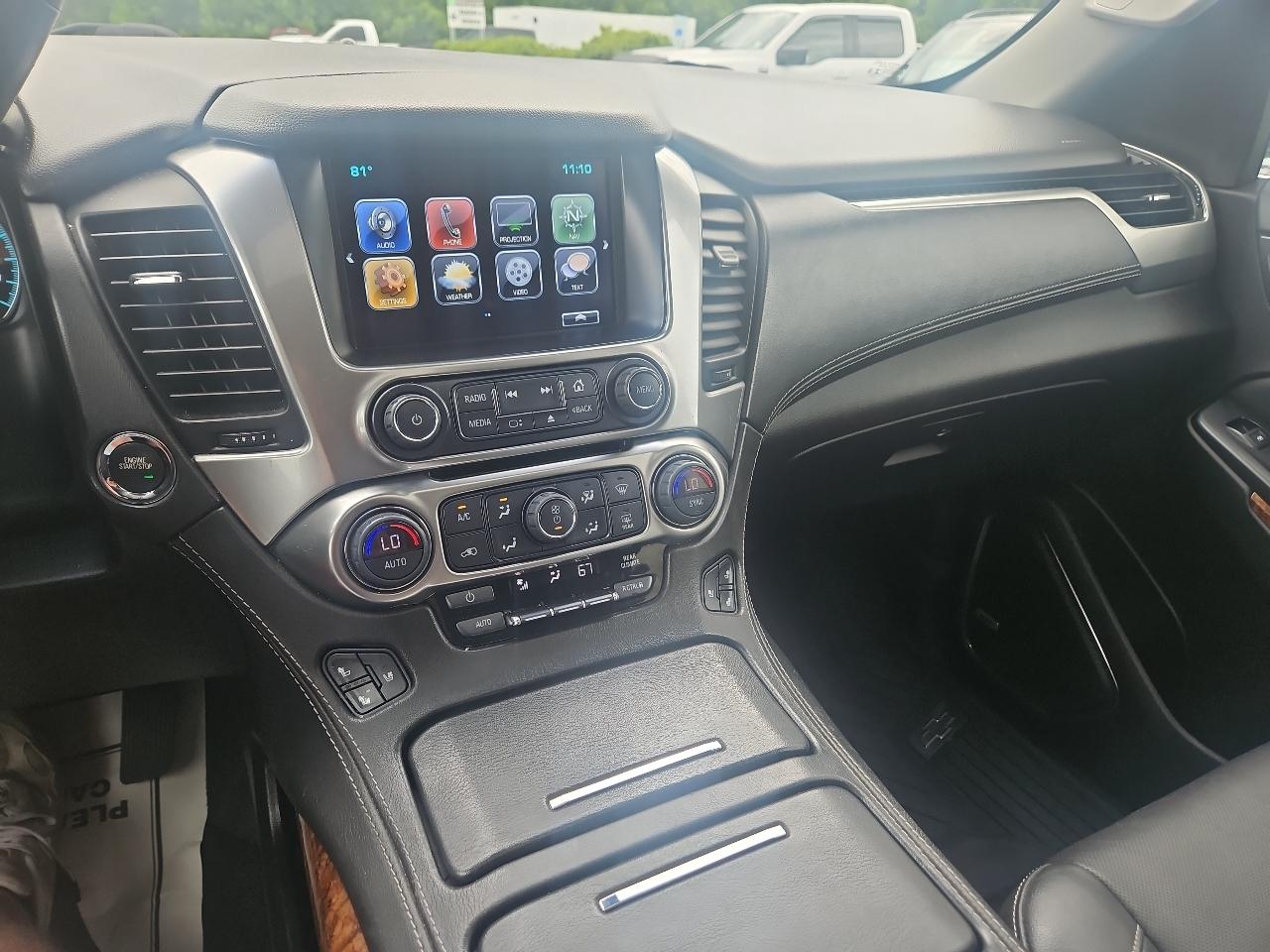 Chevrolet Tahoe 4WD 4dr Premier 2019