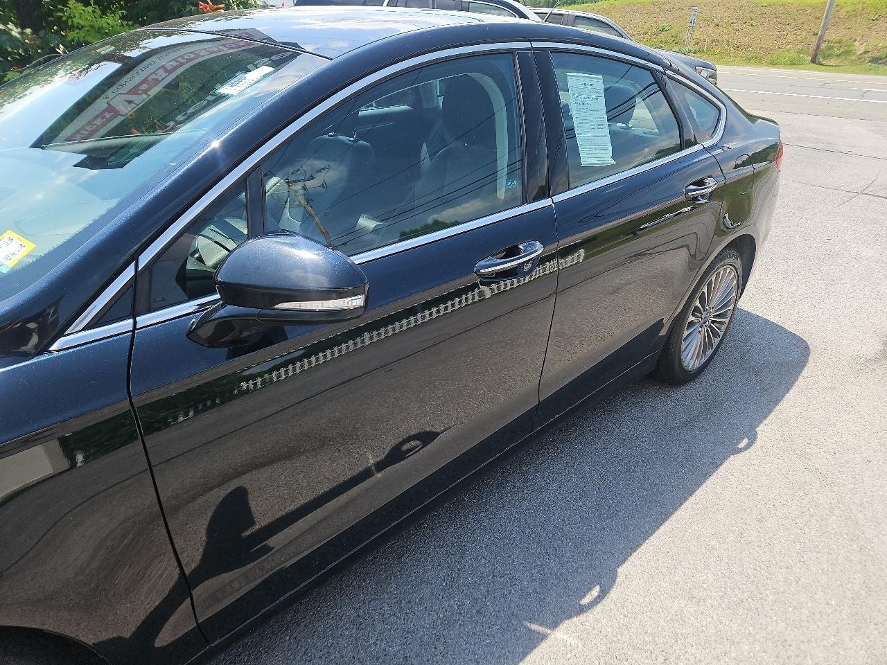 Ford Fusion 4dr Sdn Titanium AWD 2014