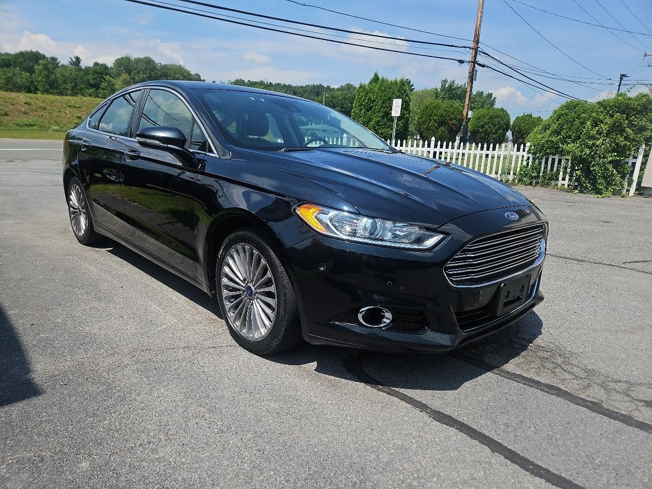 Ford Fusion 4dr Sdn Titanium AWD 2014