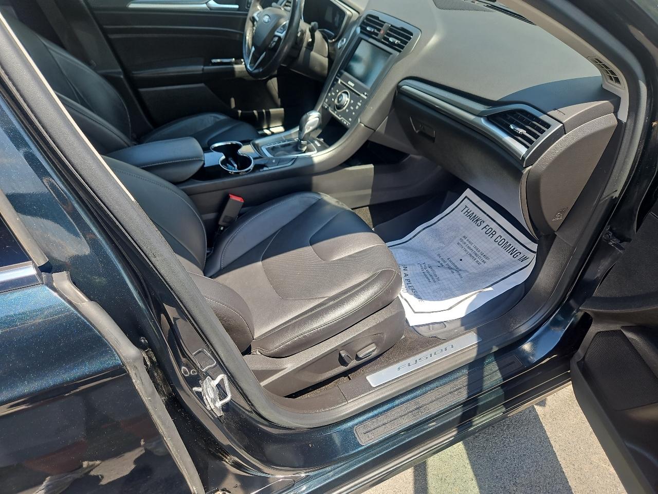 Ford Fusion 4dr Sdn Titanium AWD 2014