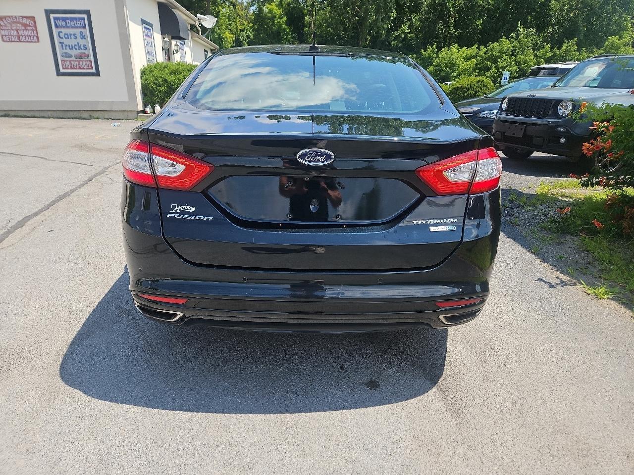 Ford Fusion 4dr Sdn Titanium AWD 2014