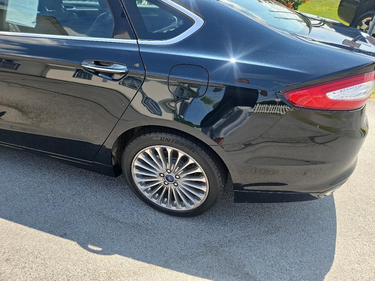 Ford Fusion 4dr Sdn Titanium AWD 2014