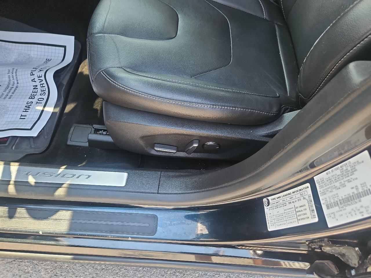 Ford Fusion 4dr Sdn Titanium AWD 2014