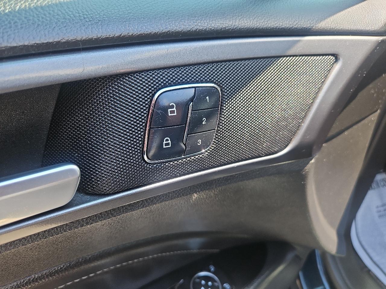 Ford Fusion 4dr Sdn Titanium AWD 2014