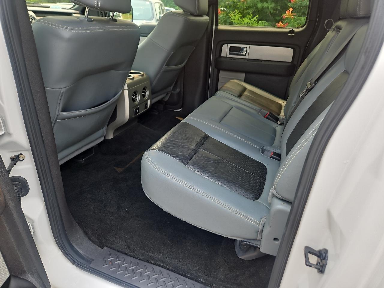 Ford F-150 AWD SuperCrew 145" Lariat Limited 2011