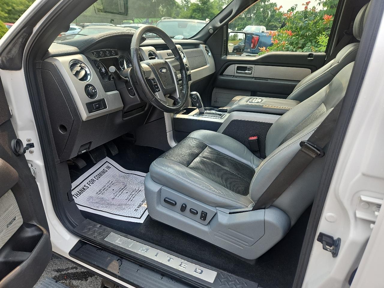 Ford F-150 AWD SuperCrew 145" Lariat Limited 2011