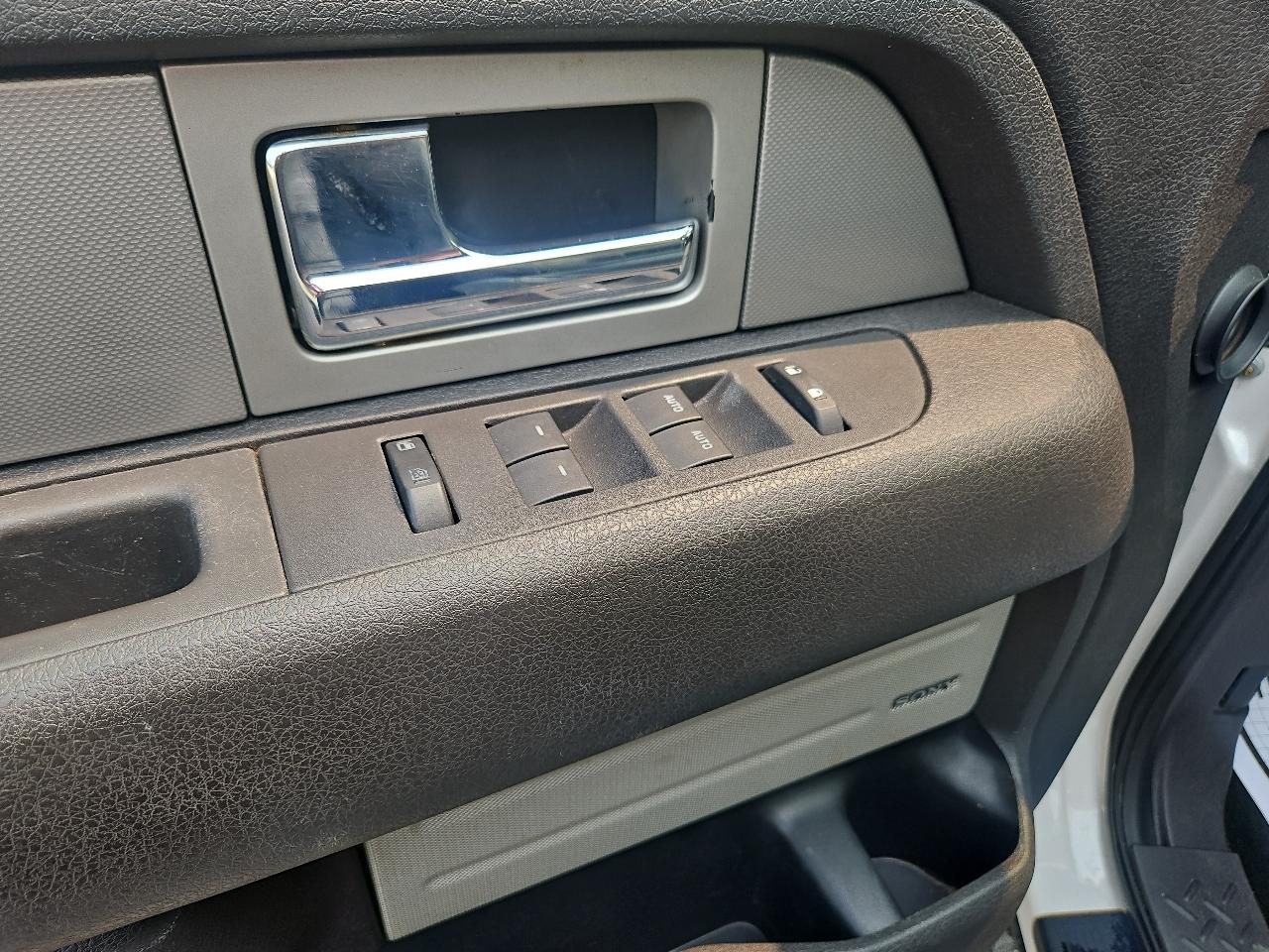 Ford F-150 AWD SuperCrew 145" Lariat Limited 2011