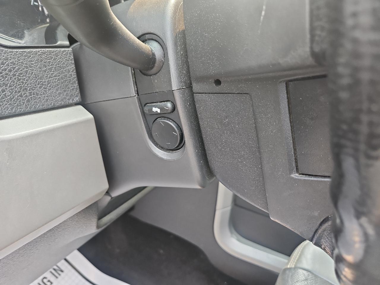 Ford F-150 AWD SuperCrew 145" Lariat Limited 2011