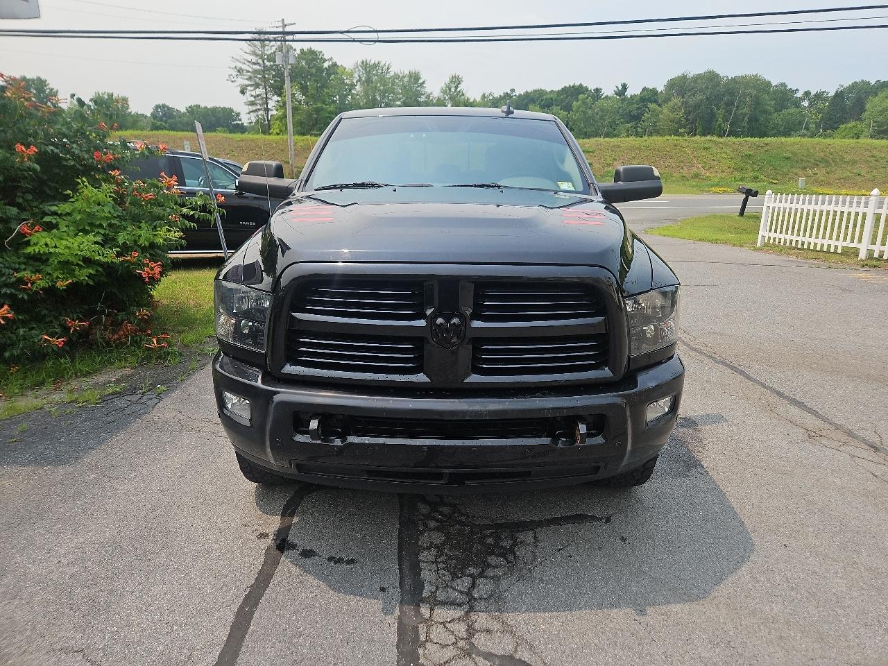 RAM 2500 Big Horn 4x4 Crew Cab 6'4" Box 2017