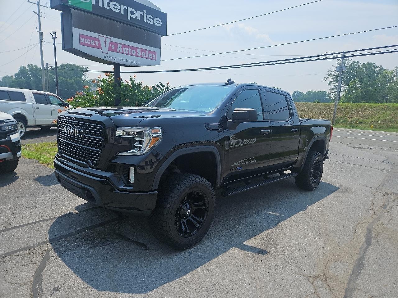 GMC Sierra 1500 4WD Crew Cab 147" Elevation 2020