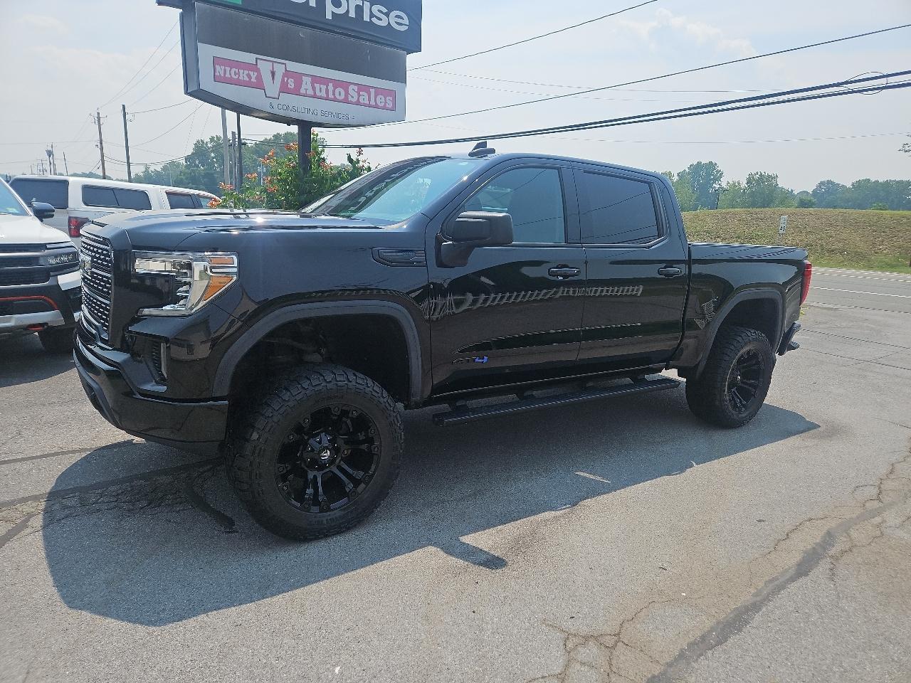 GMC Sierra 1500 4WD Crew Cab 147" Elevation 2020