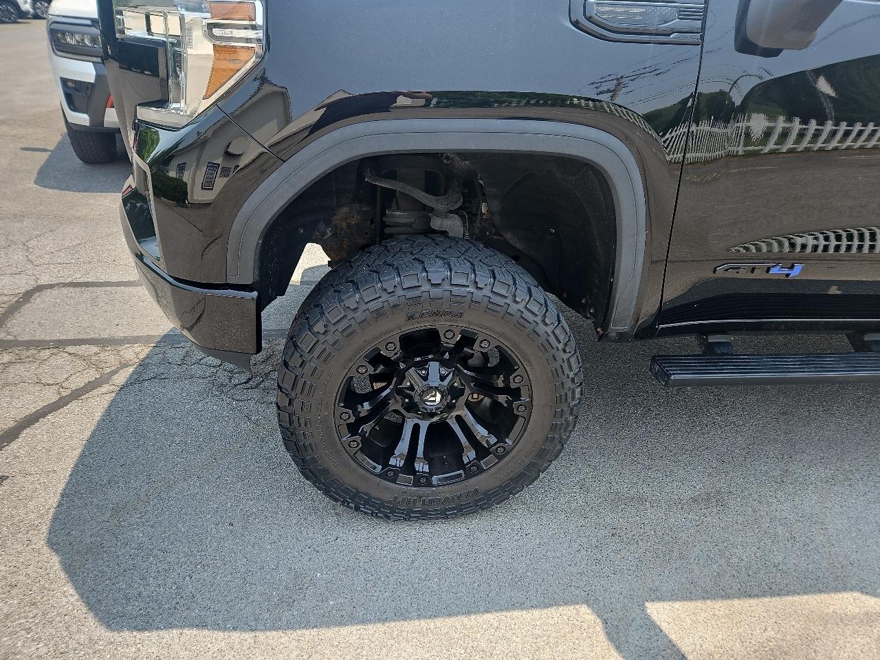 GMC Sierra 1500 4WD Crew Cab 147" Elevation 2020